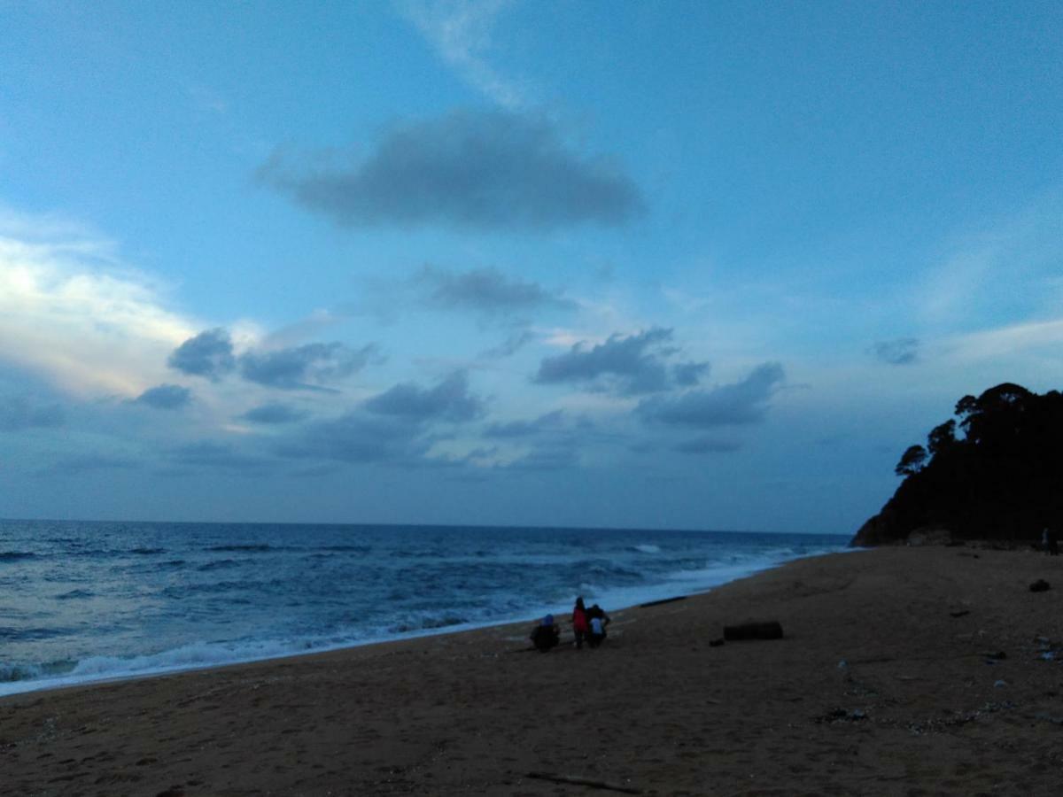 Homestay Memori Dungun Exteriér fotografie
